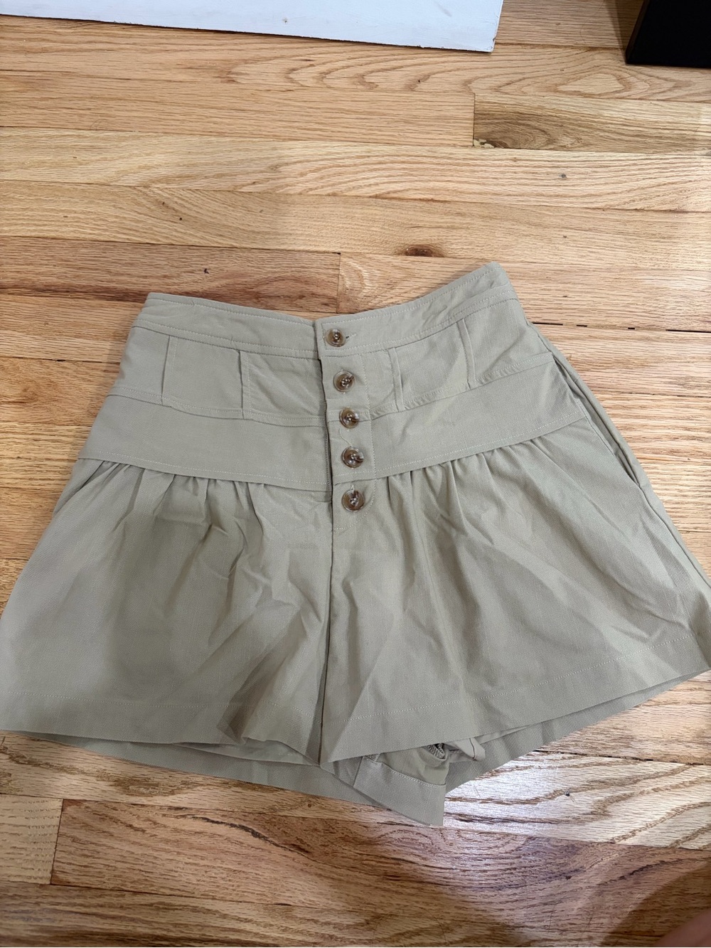 Mustard Seed High-Waist Khaki Button-Front Shorts